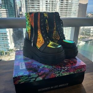 Perfect Club Space Boots!